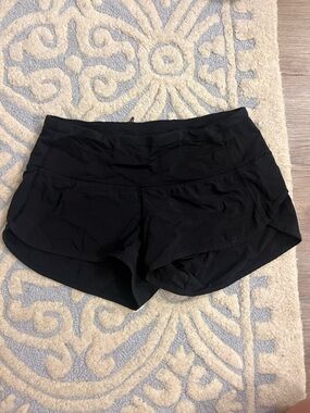Lululemon Speed up black shorts